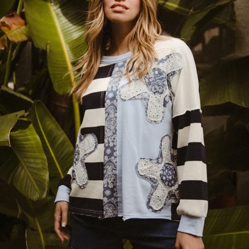 Patchwork Floral Women's Sweatshirt - Picture 2 of 3